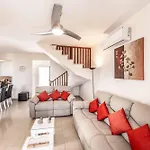 Villa Jasmin Coral Peyia